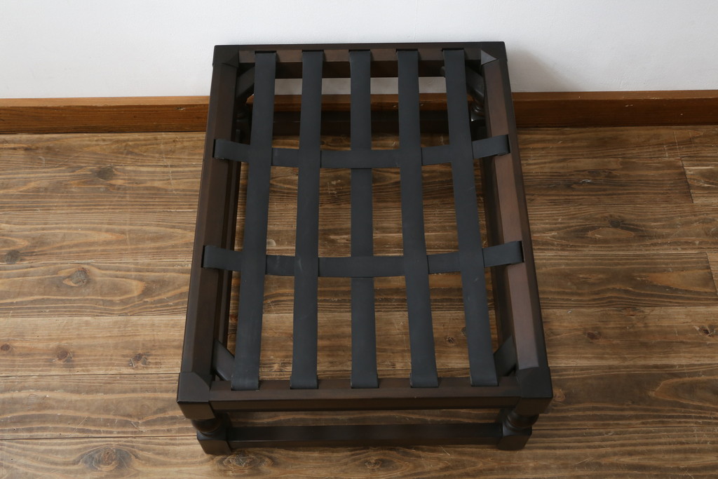 イギリスビンテージ　ERCOL(アーコール)　Old Colonial(オールドコロニアル)　シックな英国カントリースタイルのお部屋におすすめなオットマン(フットスツール、1Pソファ、1人掛けソファ、一人掛けソファ、椅子、イス、チェア、ヴィンテージ、北欧)(R-066808)