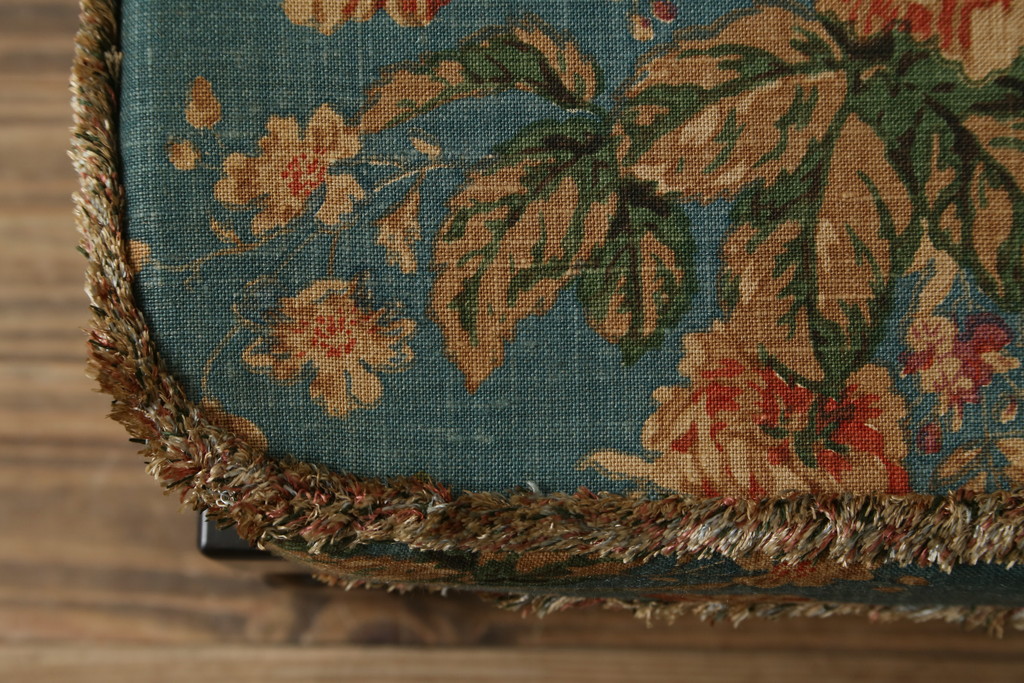 イギリスビンテージ　ERCOL(アーコール)　Old Colonial(オールドコロニアル)　シックな英国カントリースタイルのお部屋におすすめなオットマン(フットスツール、椅子、イス、チェア、ヴィンテージ、北欧)(R-066809)
