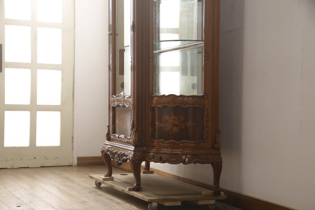 中古 高級イタリア家具 繊細で優美な彫刻入りのロココ調アンティーク風