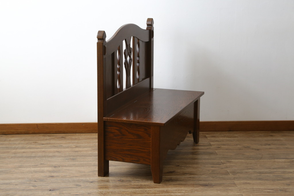 中古　美品　ブランド家具　かわいいデザインの収納付きベンチ(椅子、いす、イス、板座チェア)(R-080009)