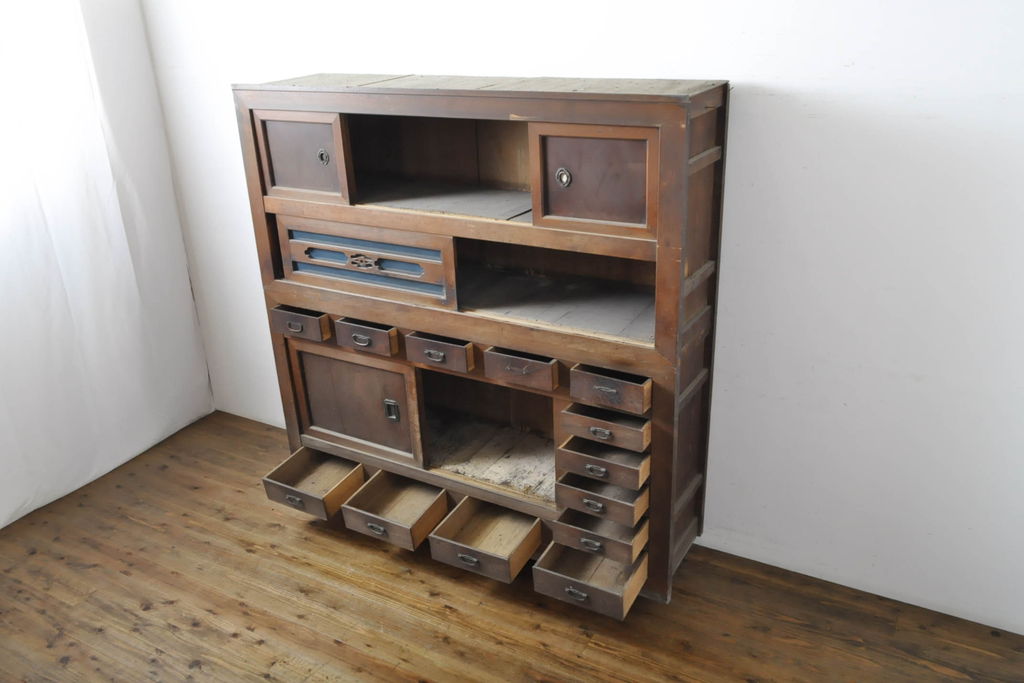 アンティーク家具　明治大正期　前面ケヤキ・ヒノキ材　六尺水屋箪笥キャビネット(収納棚)(R-036366)