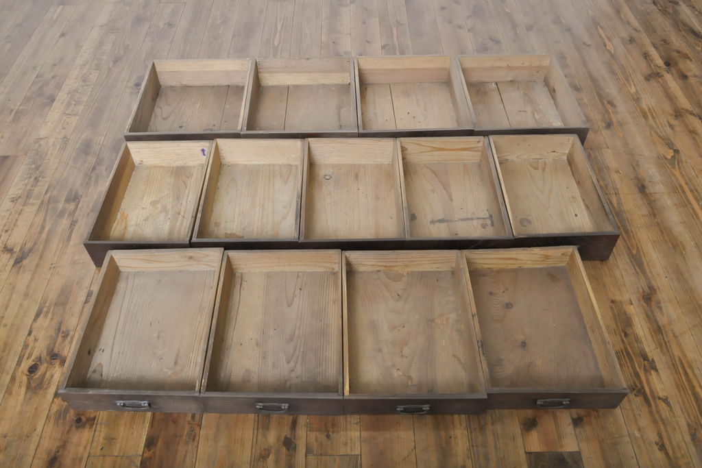 アンティーク家具　明治大正期　前面ケヤキ・ヒノキ材　六尺水屋箪笥キャビネット(収納棚)(R-036366)