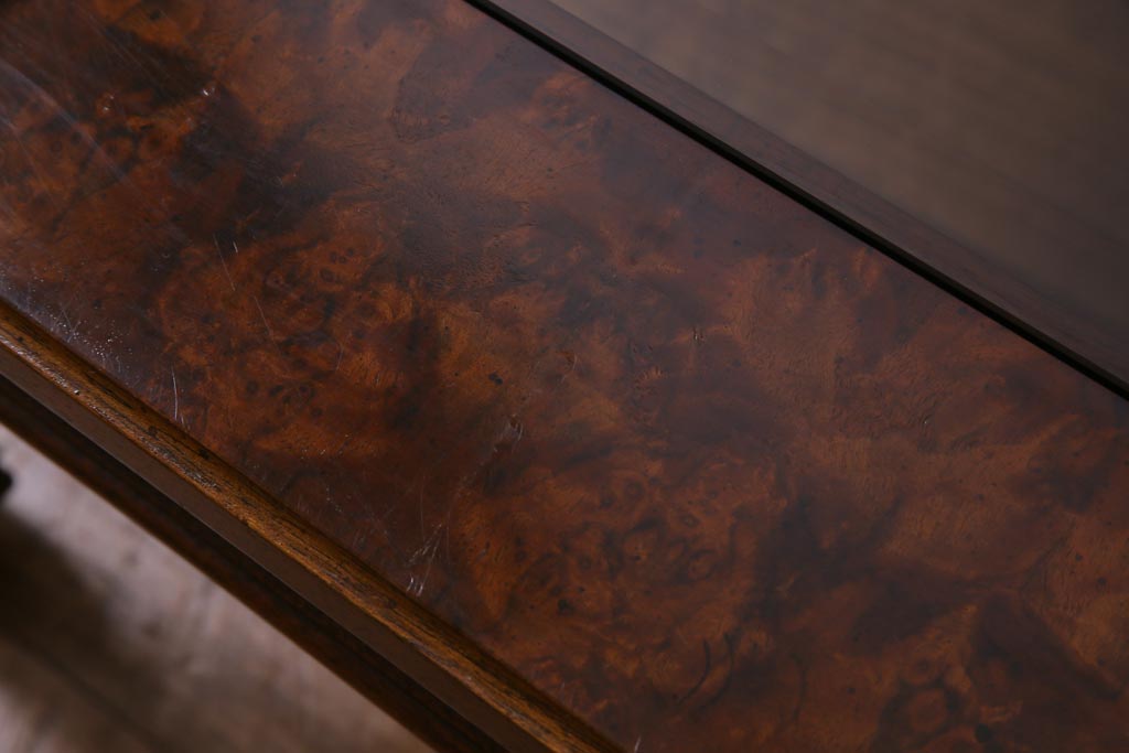 中古　DREXEL HERITAGE(ドレクセルヘリテイジ)　Cameo Classics(キャメオクラシックス)　カクテルテーブル(リビングテーブル)