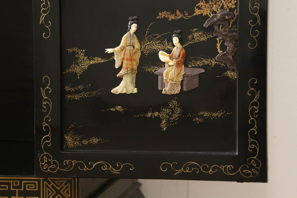 アジアビンテージ　中国デザイン　豪華な石細工が目を引く、まるで美術品のようなキャビネット(戸棚、収納棚、ヴィンテージ)(R-057869)