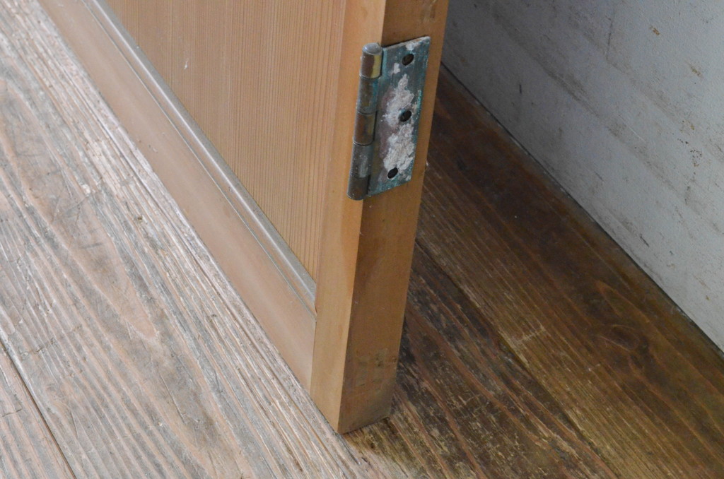 アンティーク建具 黒檀(コクタン)のつまみ付き!!柾目の美しい扉1