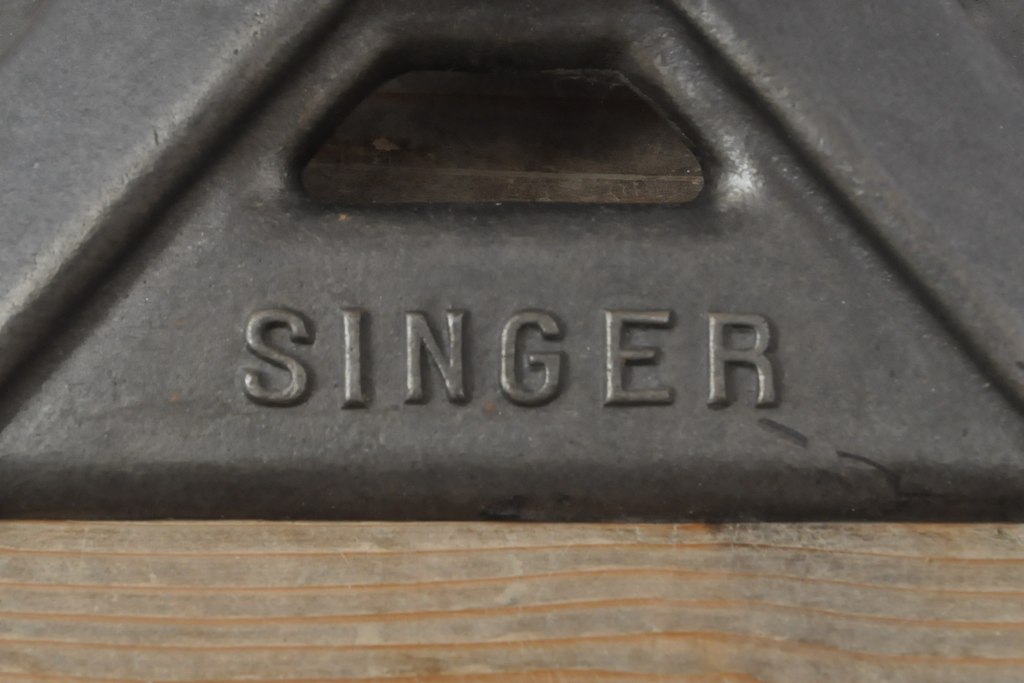 イギリスヴィンテージ　希少!　SINGER(シンガー)　インダストリアルな空間づくりにおすすめのシンガーチェア(椅子、ワークチェア、ビンテージ)(R-057193)