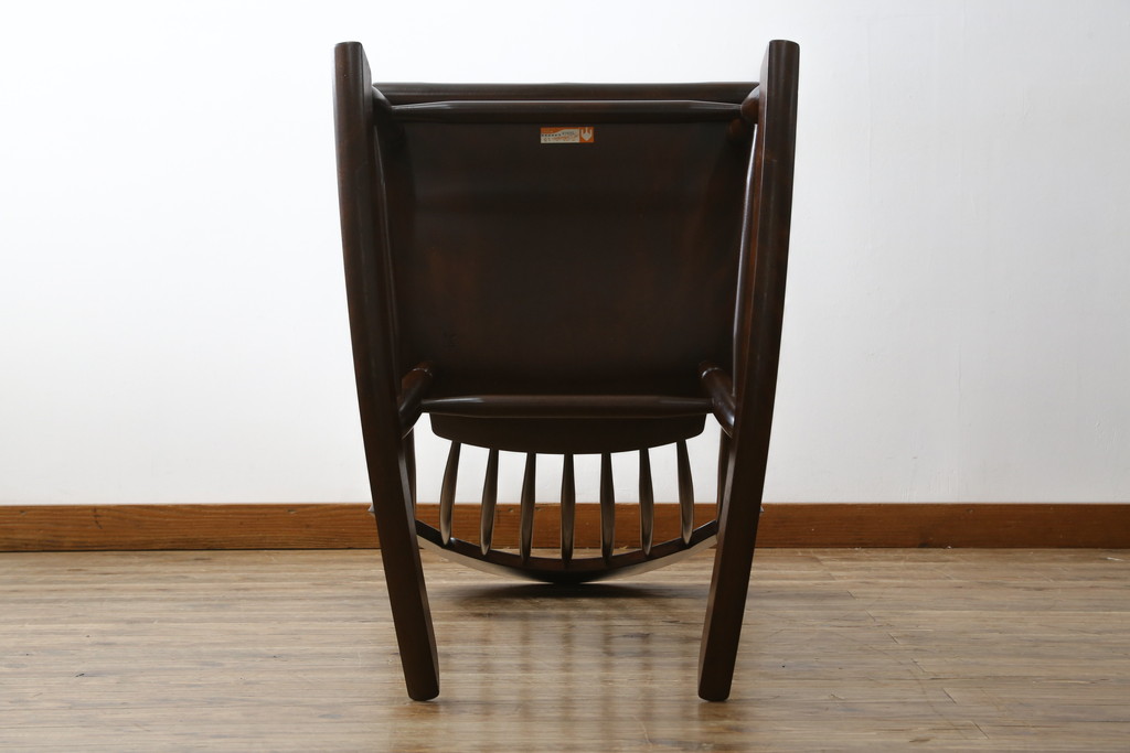 中古　美品　希少な廃盤品!!　松本民芸家具　贅沢なくつろぎのひとときを堪能できるG型ロッキングチェア(椅子、イス、板座チェア、アームチェア)(R-080812)