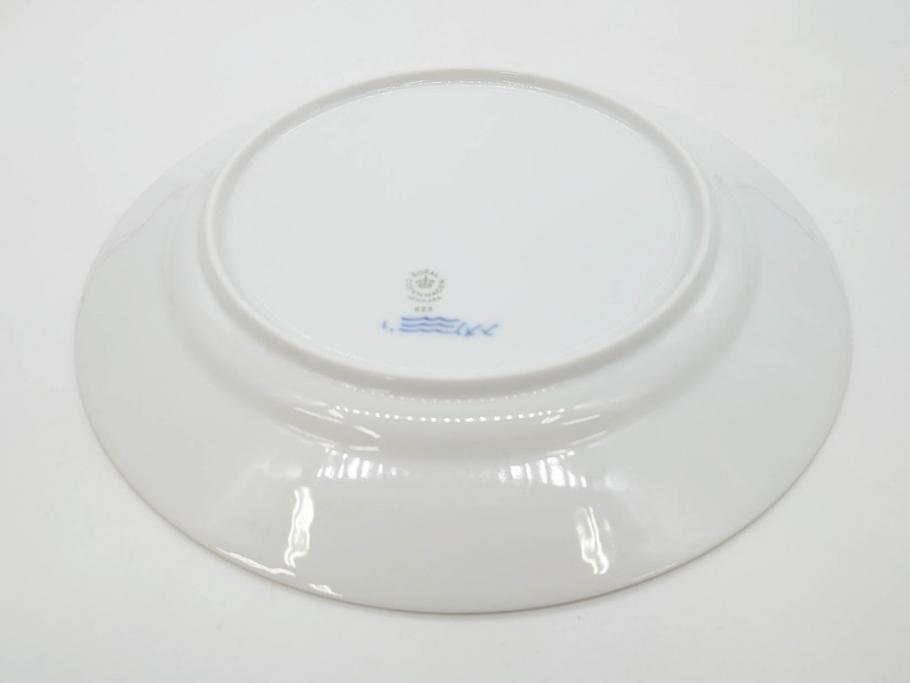 デンマーク　ROYAL COPENHAGEN(ロイヤルコペンハーゲン)　ブルーフルーテッド ハーフレース　(大)約25cm　(小)約19cm　繊細な絵付けが可愛らしいプレート3枚セット(大皿、中皿、洋食器、北欧)(R-081212)