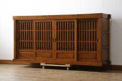 中古　美品　最高級　総欅(ケヤキ)材　無垢　四枚引き戸　上質な和の空間を演出する水屋箪笥サイドボード(食器棚、収納棚、戸棚、カップボード、サイドキャビネット)(R-081274)