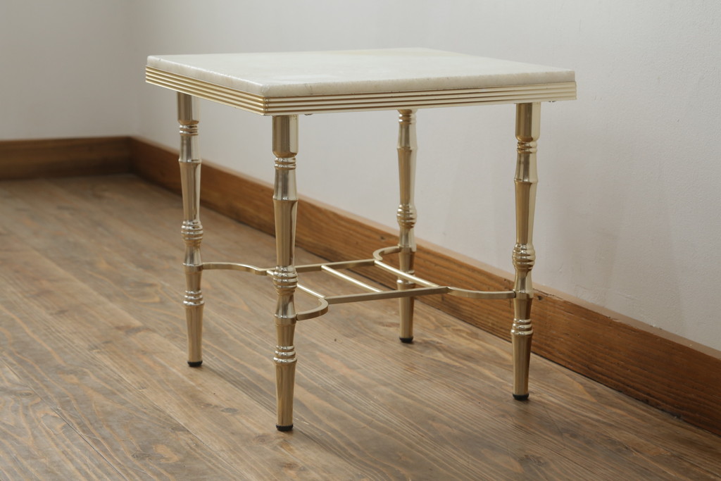 フランスビンテージ　高級感あふれる大理石の小さなテーブル(ローテーブル、サイドテーブル、花台、カフェテーブル、コーヒーテーブル、ヴィンテージ)(R-064751)