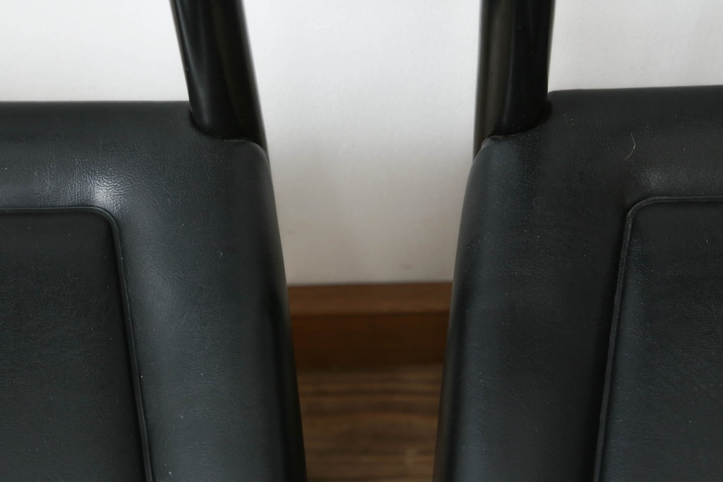 イギリスヴィンテージ　G-PLAN(ジープラン)　モダンでかっこ良い、レアデザインのダイニングチェア4脚セット(椅子、ビンテージ)(R-048455)