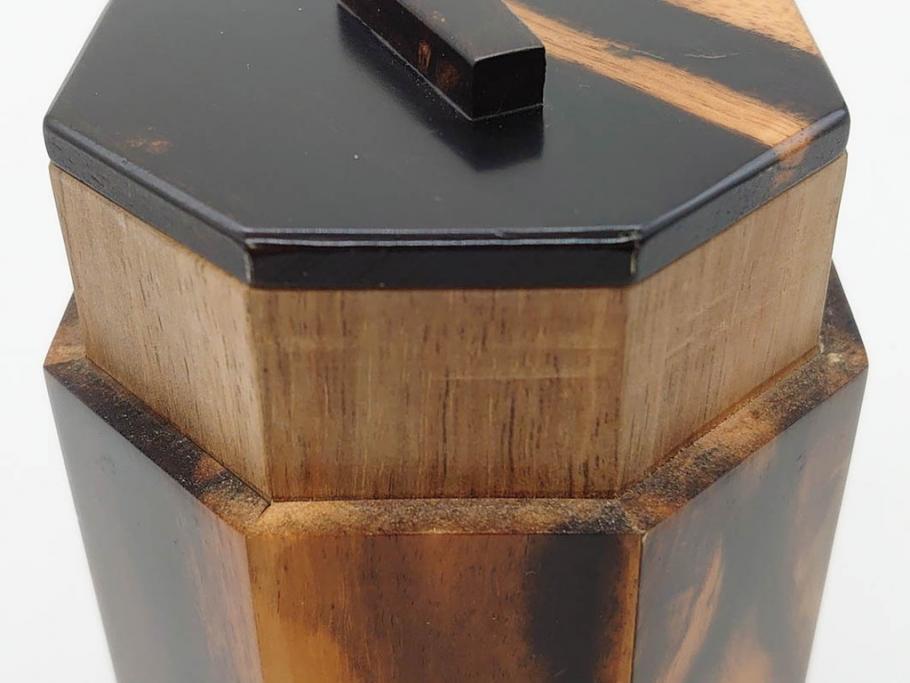 黒柿材　八角　杢目を生かしたデザインが目を引く茶筒(棗、茶入れ、茶器、煎茶、茶道具、木製)(R-081418)