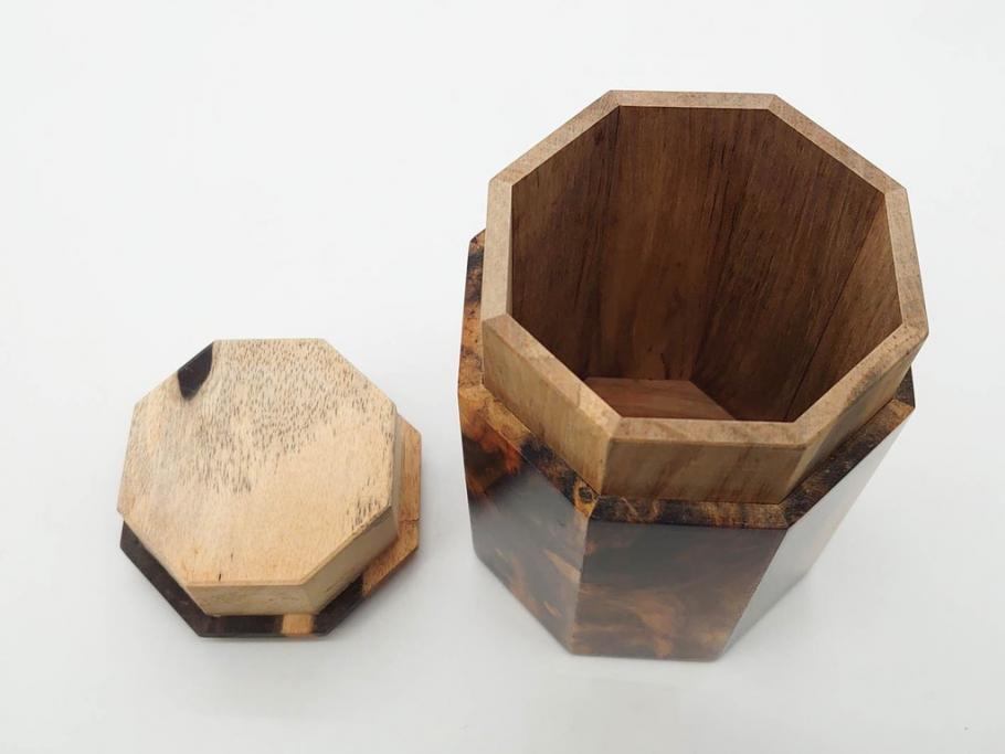 黒柿材　八角　杢目を生かしたデザインが目を引く茶筒(棗、茶入れ、茶器、煎茶、茶道具、木製)(R-081418)