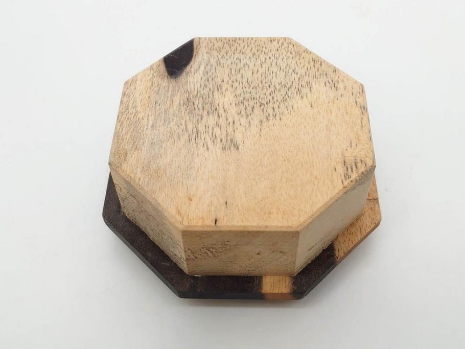 黒柿材　八角　杢目を生かしたデザインが目を引く茶筒(棗、茶入れ、茶器、煎茶、茶道具、木製)(R-081418)