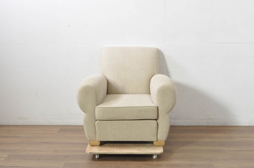 中古　フランス輸入家具　ファブリック　お部屋に取り入れやすいナチュラルモダンデザインのクラブソファ(1P、一人掛けソファ、1人掛けソファ、アームソファ)(定価約25万円)(R-080783)