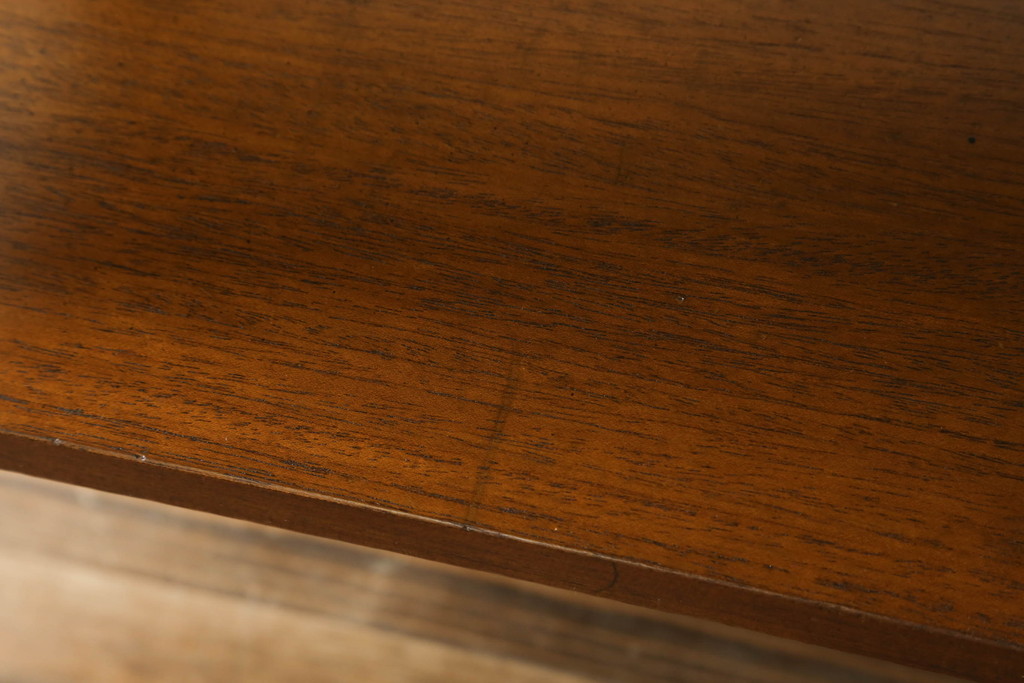 中古　DREXEL HERITAGE(ドレクセルヘリテイジ)　品のある佇まいが美しいサイドテーブル(電話台、ナイトテーブル、コンソールテーブル)(R-071471)