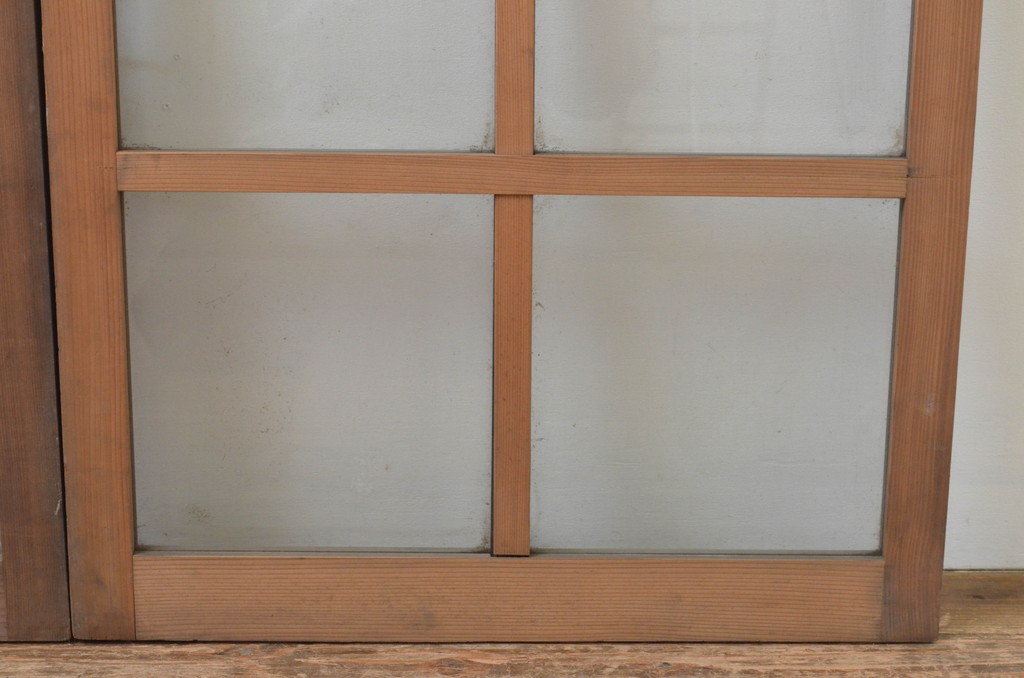 アンティーク建具　古い木味が魅力のガラス戸2枚セット(引き戸、窓)(R-066008)