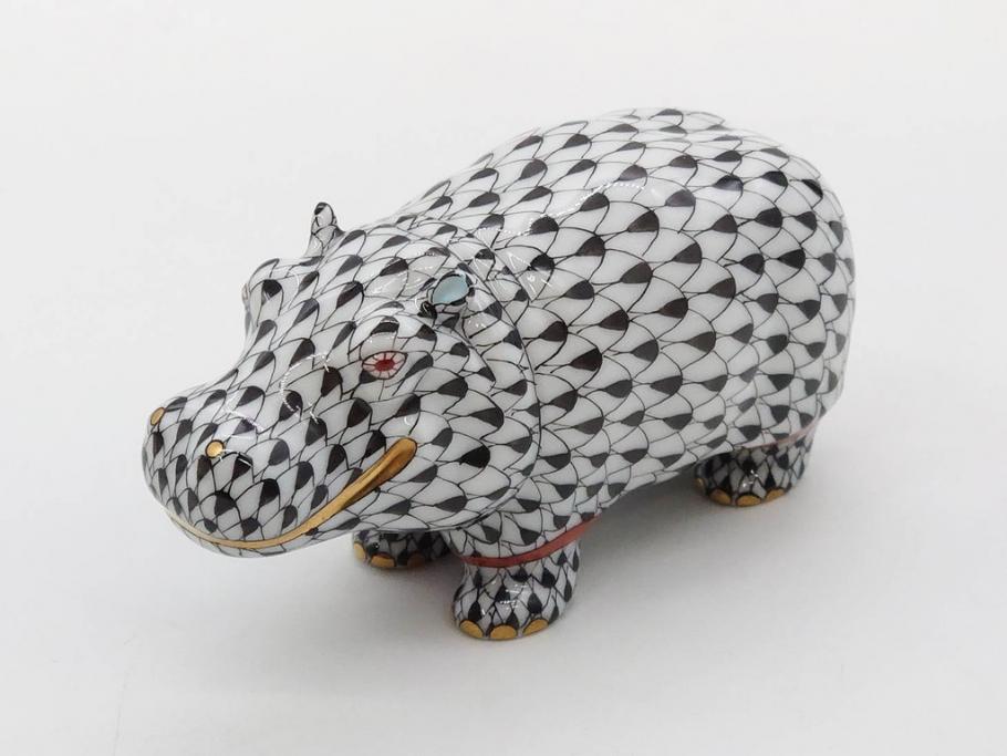 ヘレンド　ハンガリー　HEREND HVNGARY　ブラック　カバ　シックな佇まいのフィギュリン(黒、動物、金彩、フィッシュネット、ハンドペイント、置物、陶器)(R-081467)