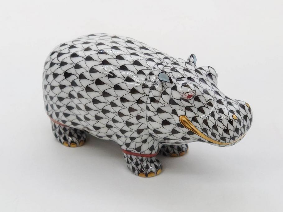 ヘレンド　ハンガリー　HEREND HVNGARY　ブラック　カバ　シックな佇まいのフィギュリン(黒、動物、金彩、フィッシュネット、ハンドペイント、置物、陶器)(R-081467)