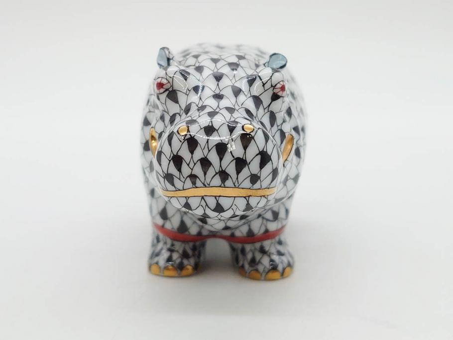 ヘレンド　ハンガリー　HEREND HVNGARY　ブラック　カバ　シックな佇まいのフィギュリン(黒、動物、金彩、フィッシュネット、ハンドペイント、置物、陶器)(R-081467)