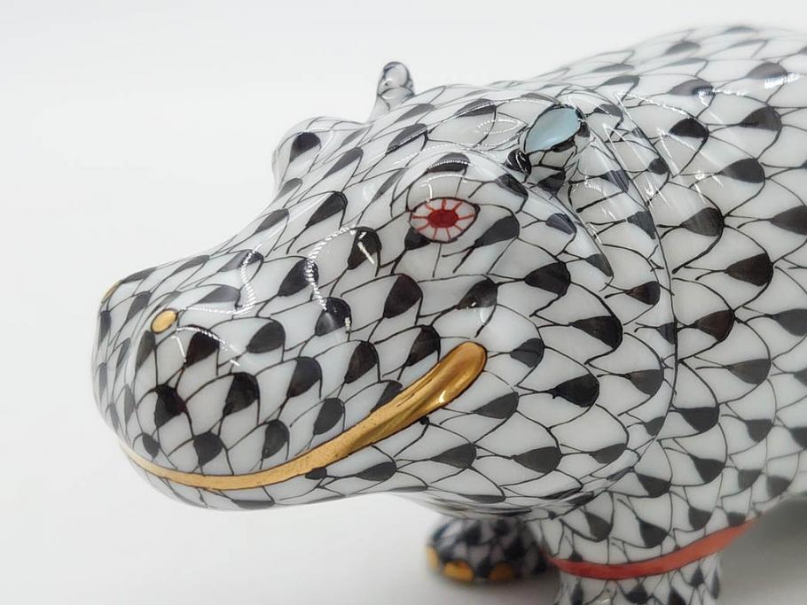 ヘレンド　ハンガリー　HEREND HVNGARY　ブラック　カバ　シックな佇まいのフィギュリン(黒、動物、金彩、フィッシュネット、ハンドペイント、置物、陶器)(R-081467)