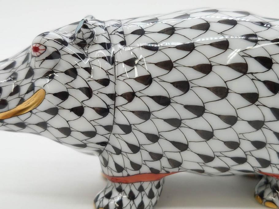ヘレンド　ハンガリー　HEREND HVNGARY　ブラック　カバ　シックな佇まいのフィギュリン(黒、動物、金彩、フィッシュネット、ハンドペイント、置物、陶器)(R-081467)