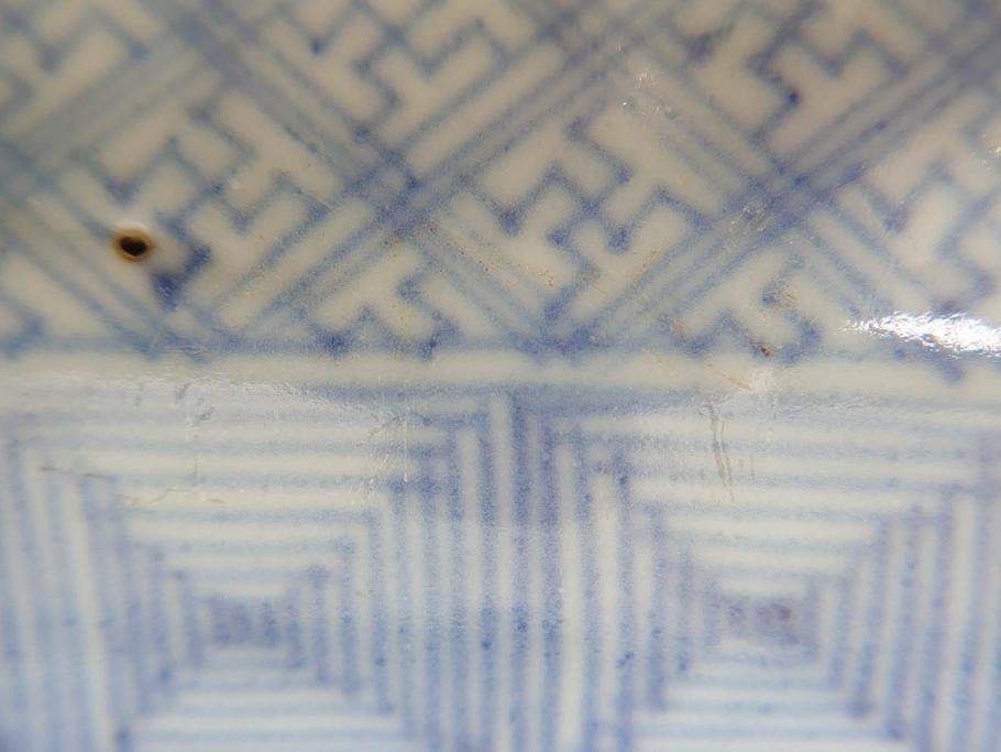 江戸期　染付　古伊万里　線描　麻の葉　花と山水図　約27cm　9寸　爽やかな印象を与える角皿(四方、八角、大皿、和皿、和食器、九寸)(R-075469)