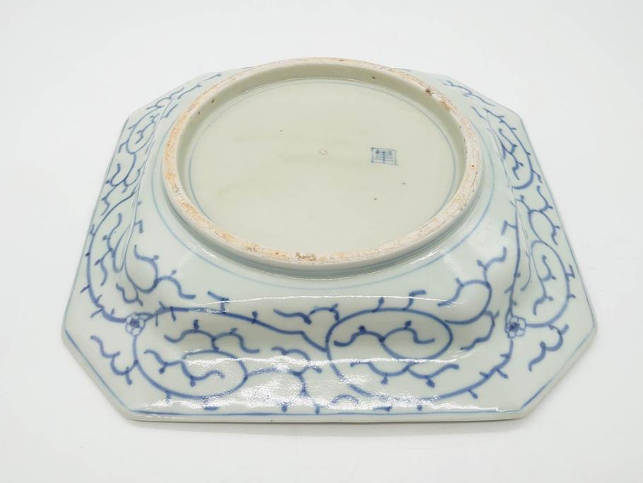 江戸期　染付　古伊万里　線描　麻の葉　花と山水図　約27cm　9寸　爽やかな印象を与える角皿(四方、八角、大皿、和皿、和食器、九寸)(R-075470)