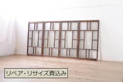 【セミオーダー家具実例】大型のアンティーク蔵戸を分割し2枚組に。高さも足しました。外部用の塗装を施し外でも使えるように。戸車、引き手、ガラスもご希望の物を取り付けました。二枚組の蔵戸はほぼ見つからないのでオススメの加工です。(玄関戸、引き戸、建具)