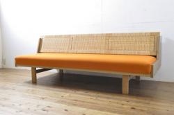 【買取】デンマークビンテージ　GETAMA(ゲタマ)　Hans J Wegner(ハンス・J・ウェグナー)　GE258　オーク材　デイベッドを買取りました。