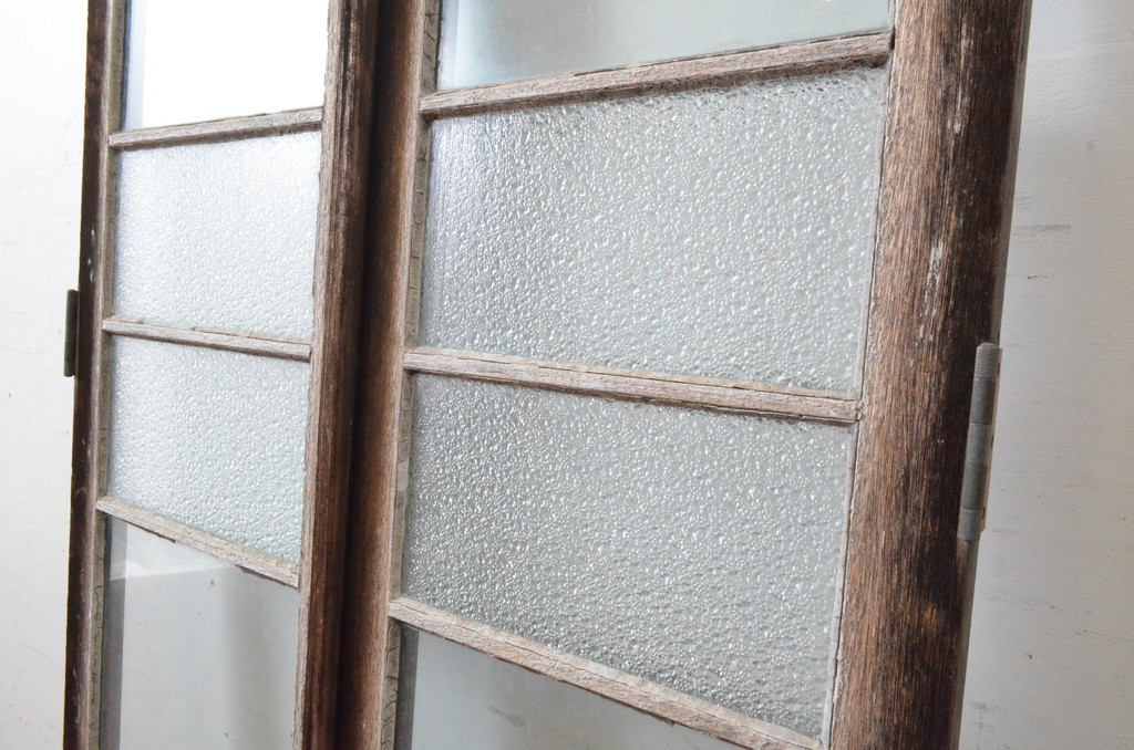 アンティーク建具　大正ロマン　古い洋館で使われていたグレモン錠付き両開き窓と明かり取りのセット(突き出し窓、ガラス扉、明り取り)(R-065363)