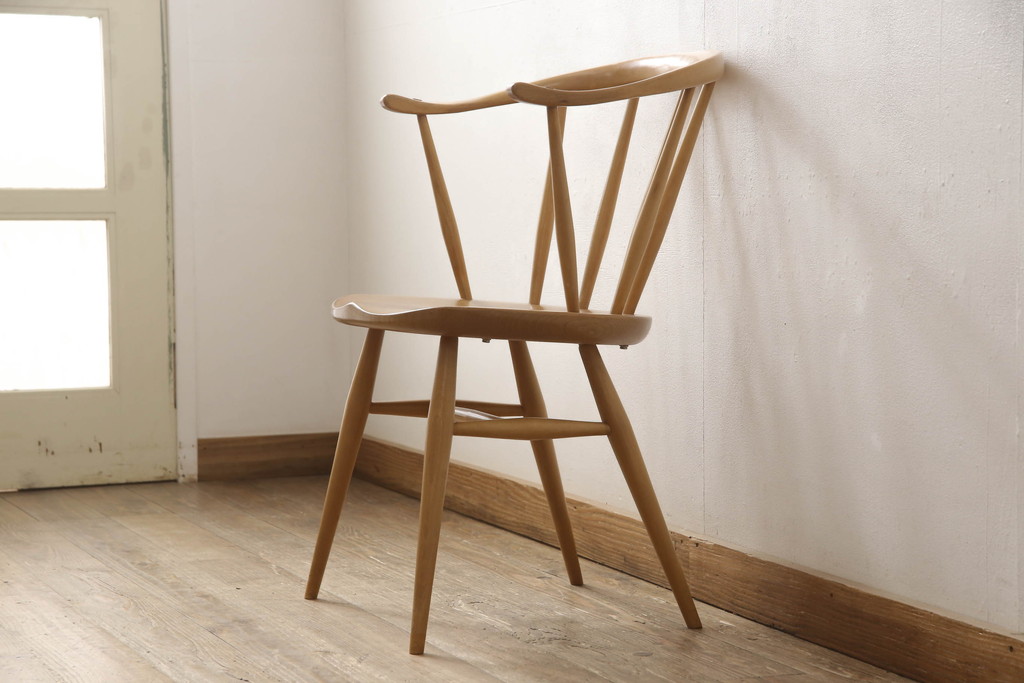 超レア! イギリスビンテージ　ERCOL(アーコール)　洗練されたデザインが格好いいスモーカーズチェア(ダイニングチェア、アームチェア、カウホーンチェア、椅子、イス、ヴィンテージ、英国)(R-066207)