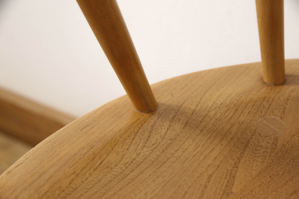 超レア! イギリスビンテージ　ERCOL(アーコール)　洗練されたデザインが格好いいスモーカーズチェア(ダイニングチェア、アームチェア、カウホーンチェア、椅子、イス、ヴィンテージ、英国)(R-066207)