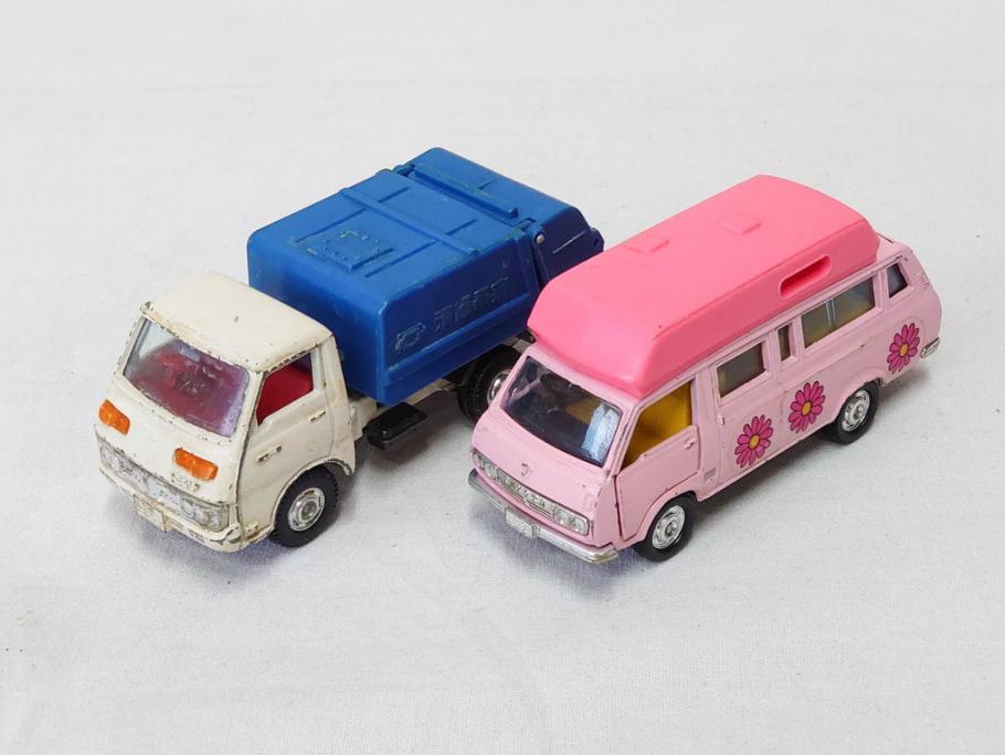当時物　TOMICA トミカ　DANDY ダンディ　自動車　ミニカー　まとめて19点セット(玩具、おもちゃ、オモチャ、消防車、タンクローリー、Shell、はとバス、キャンピングカー、トラック、清掃事業、NHK、TOYOTA、トヨタ、HINO、ISUZU、MITSUBISHI、三菱)(R-075475)