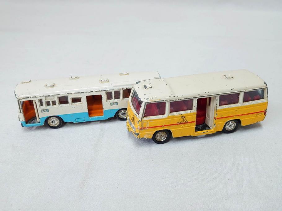 当時物　TOMICA トミカ　DANDY ダンディ　自動車　ミニカー　まとめて19点セット(玩具、おもちゃ、オモチャ、消防車、タンクローリー、Shell、はとバス、キャンピングカー、トラック、清掃事業、NHK、TOYOTA、トヨタ、HINO、ISUZU、MITSUBISHI、三菱)(R-075475)