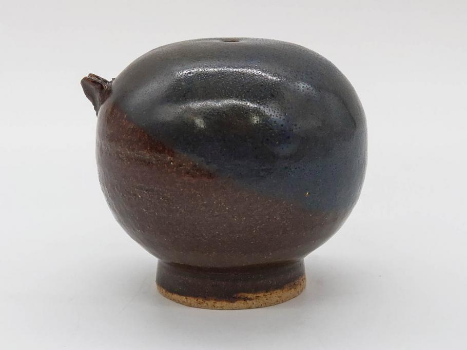 Gerd Knapper　ゲルト クナッパー　細やかな意匠が施された品のある佇まいが美しい水滴&ぐい呑み(書道具、酒器、和食器、共箱付き)(R-075534)