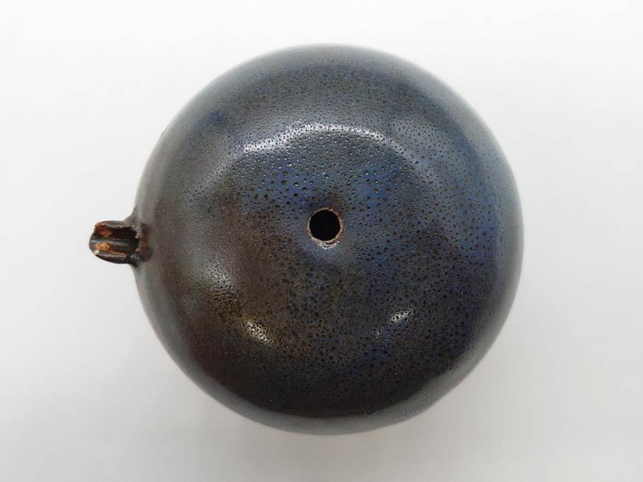Gerd Knapper　ゲルト クナッパー　細やかな意匠が施された品のある佇まいが美しい水滴&ぐい呑み(書道具、酒器、和食器、共箱付き)(R-075534)