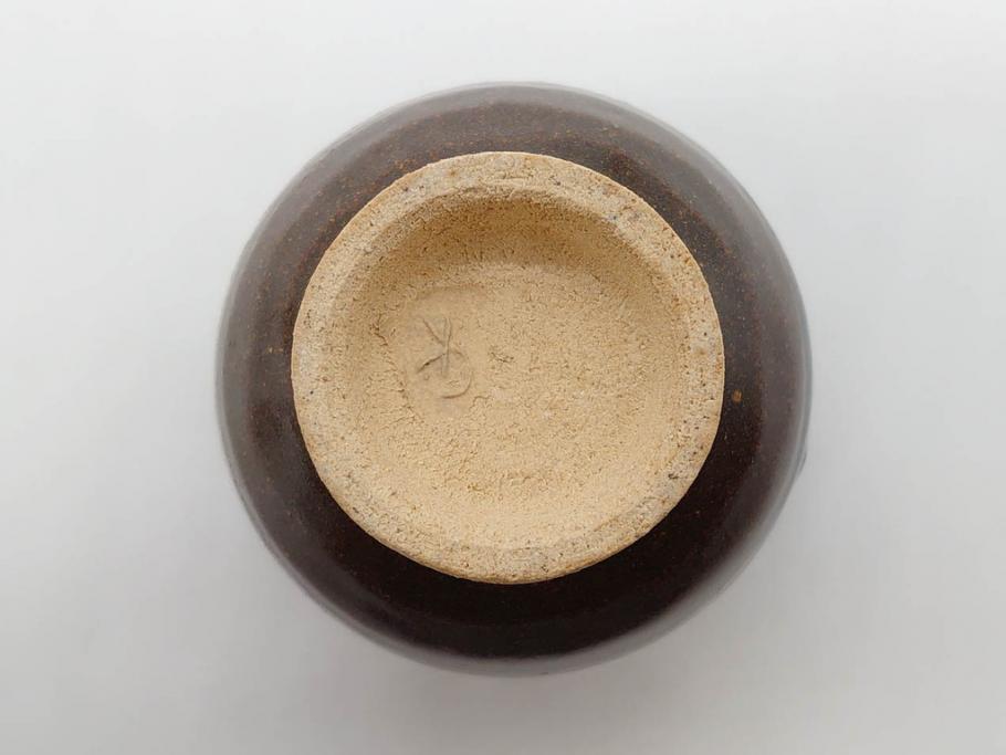 Gerd Knapper　ゲルト クナッパー　細やかな意匠が施された品のある佇まいが美しい水滴&ぐい呑み(書道具、酒器、和食器、共箱付き)(R-075534)