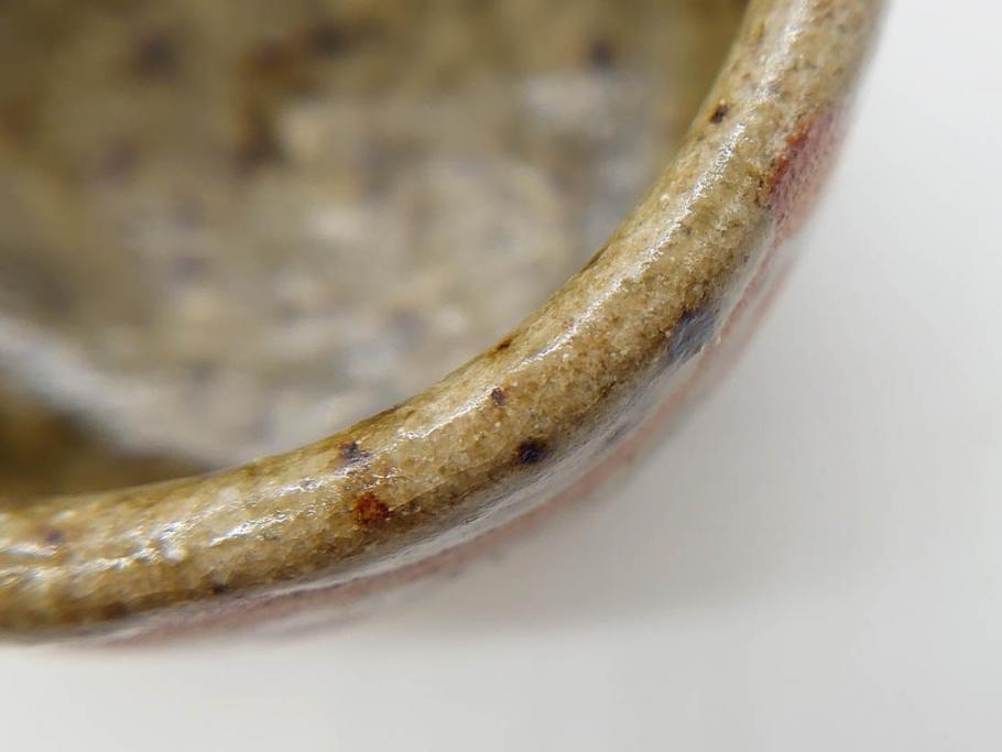 Gerd Knapper　ゲルト クナッパー　細やかな意匠が施された品のある佇まいが美しい水滴&ぐい呑み(書道具、酒器、和食器、共箱付き)(R-075534)