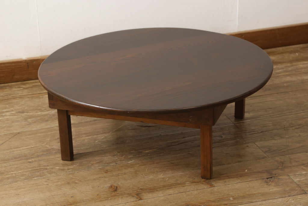 和製アンティーク 天板松材　昭和中期　味わい深い木肌が魅力の丸ちゃぶ台(座卓、折りたたみテーブル、ローテーブル)(R-051449)