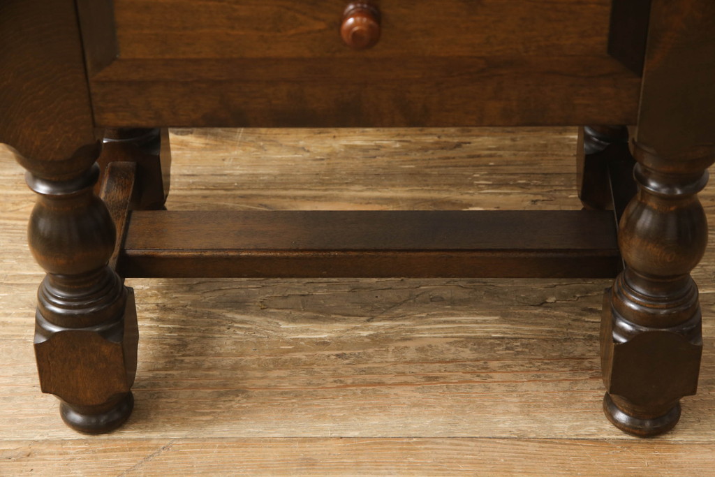和製ビンテージ　松本民芸家具　ワンランク上の贅沢な空間にぴったりな風格漂うナイト卓子(サイドテーブル、ナイトテーブル、コーヒーテーブル、ヴィンテージ)(R-064462)