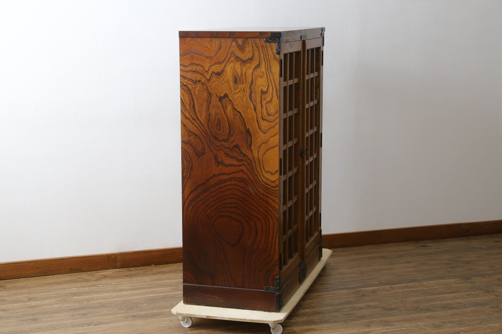 中古 特注!! 岩谷堂箪笥 格子扉 和モダンテイストのお部屋づくり 中古 特注!! 岩谷堂箪笥 格子扉 和モダンテイストのお部屋づくり