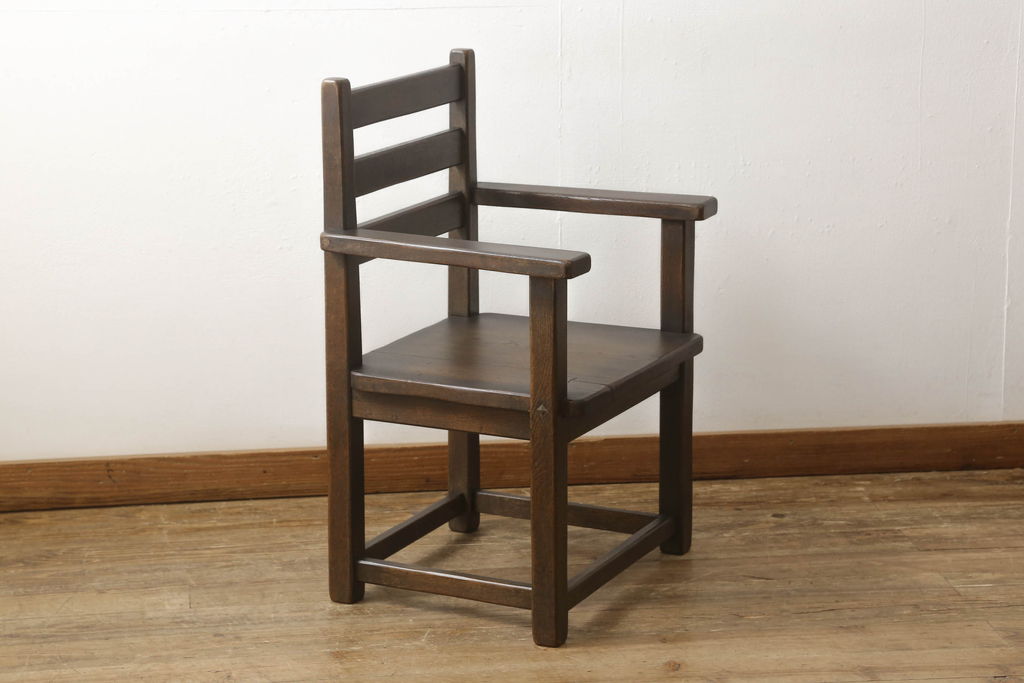 中古　永田良介商店　ナラ材　シンプルな中につくりの良さが感じられるアームチェア(椅子、板座チェア)(R-052936)