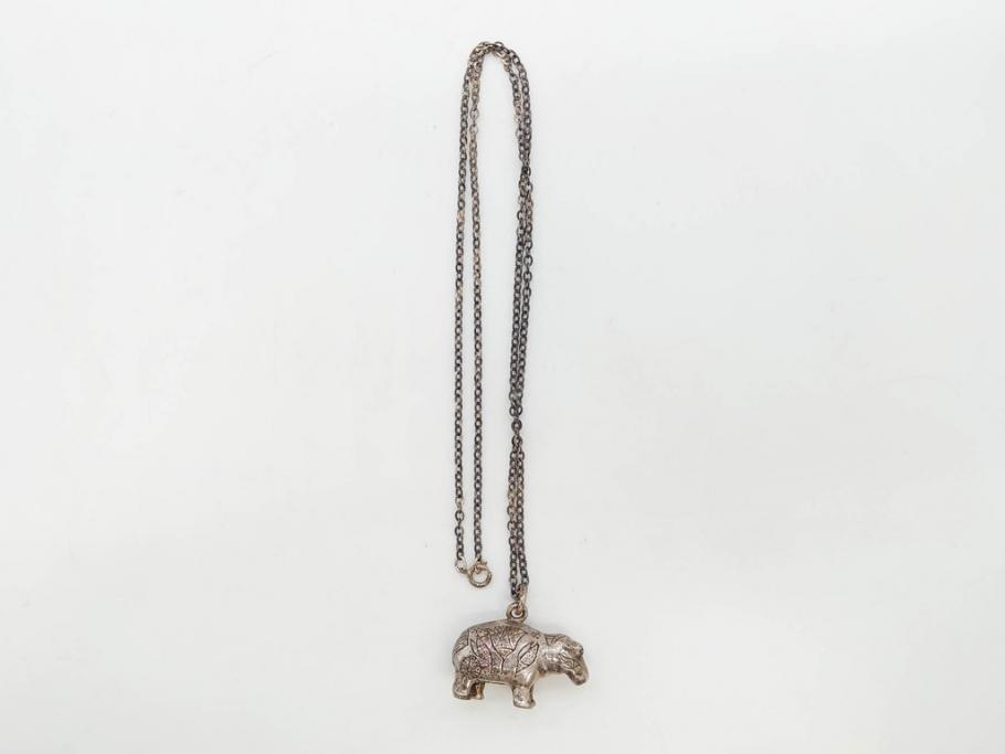 メトロポリタン美術館　MMA　青いカバ　ウィリアム　STERLING　キーホルダー　カフス　ネックレス　アクセサリーなど16点セット(ミュージアムグッズ、エジプト、動物、アニマル、キーリング、ブローチ、ブックマーク)(R-081479)