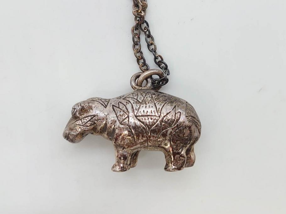 メトロポリタン美術館　MMA　青いカバ　ウィリアム　STERLING　キーホルダー　カフス　ネックレス　アクセサリーなど16点セット(ミュージアムグッズ、エジプト、動物、アニマル、キーリング、ブローチ、ブックマーク)(R-081479)
