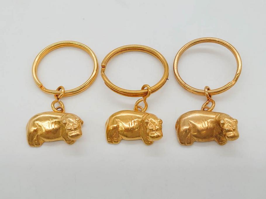 メトロポリタン美術館　MMA　青いカバ　ウィリアム　STERLING　キーホルダー　カフス　ネックレス　アクセサリーなど16点セット(ミュージアムグッズ、エジプト、動物、アニマル、キーリング、ブローチ、ブックマーク)(R-081479)
