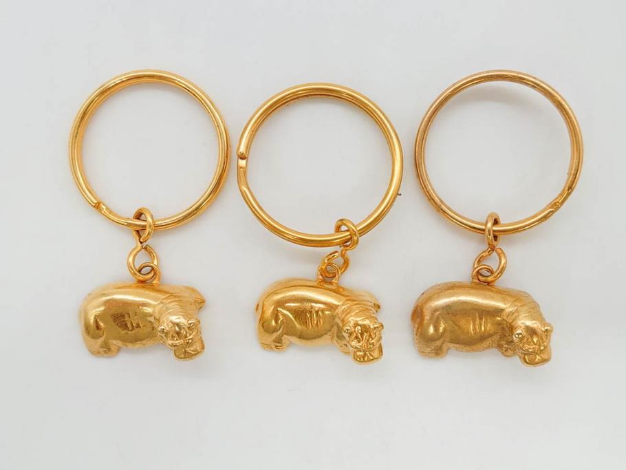 メトロポリタン美術館　MMA　青いカバ　ウィリアム　STERLING　キーホルダー　カフス　ネックレス　アクセサリーなど16点セット(ミュージアムグッズ、エジプト、動物、アニマル、キーリング、ブローチ、ブックマーク)(R-081479)