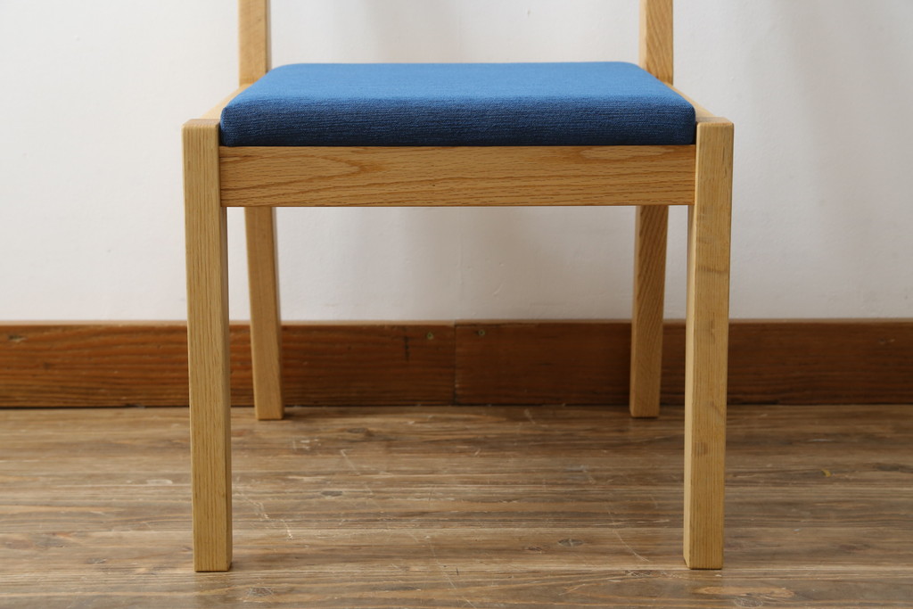 中古　短期展示品　美品　ヤクモ家具製作所　オーク材　シンプルチェア(SC40RO)　クッションタイプ　ナチュラルな風合いが優しい印象のチェア(ダイニングチェア、椅子、イス)(R-081313)