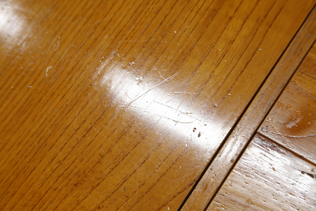 中古　職人手造り　民芸家具　総欅(ケヤキ)材　無垢材　八角型の形が珍しい!!凝った造りの関西火鉢(木製火鉢、火鉢テーブル、囲炉裏テーブル、八角炉、座卓、ローテーブル、センターテーブル)(R-050894)