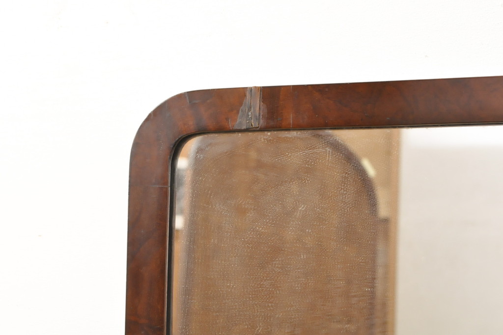 イギリスアンティーク　マホガニー材　丸みを帯びたフォルムがかわいらしい鏡(卓上ミラー)(R-057497)